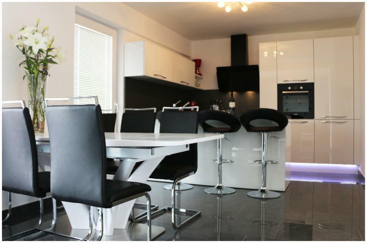 Apartman Loretta Primošten Εξωτερικό φωτογραφία